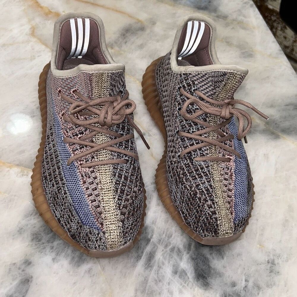 Yeezy Boost 350 V2 Fade sz 6